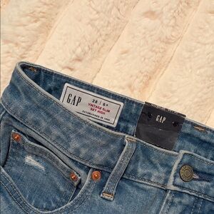 GAP Women's High Rise Vintage Slim Jeans - Light Blue